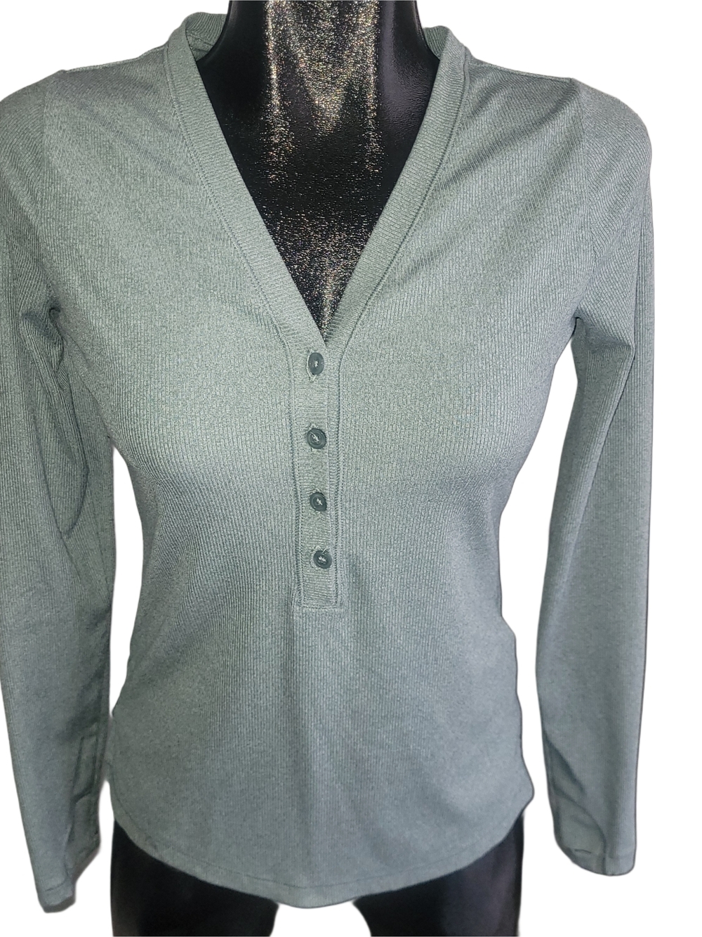 Athleta Sage Green Uptempo Ribbed  Long Sleeve Henley Top Size S